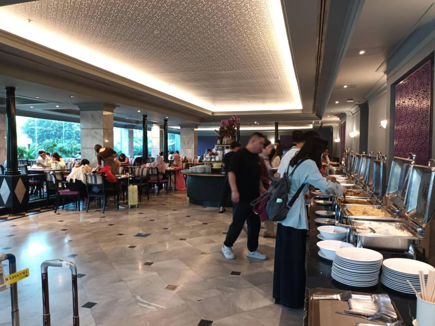 Отель Witz Bangkok Ramkhamhaeng Экстерьер фото