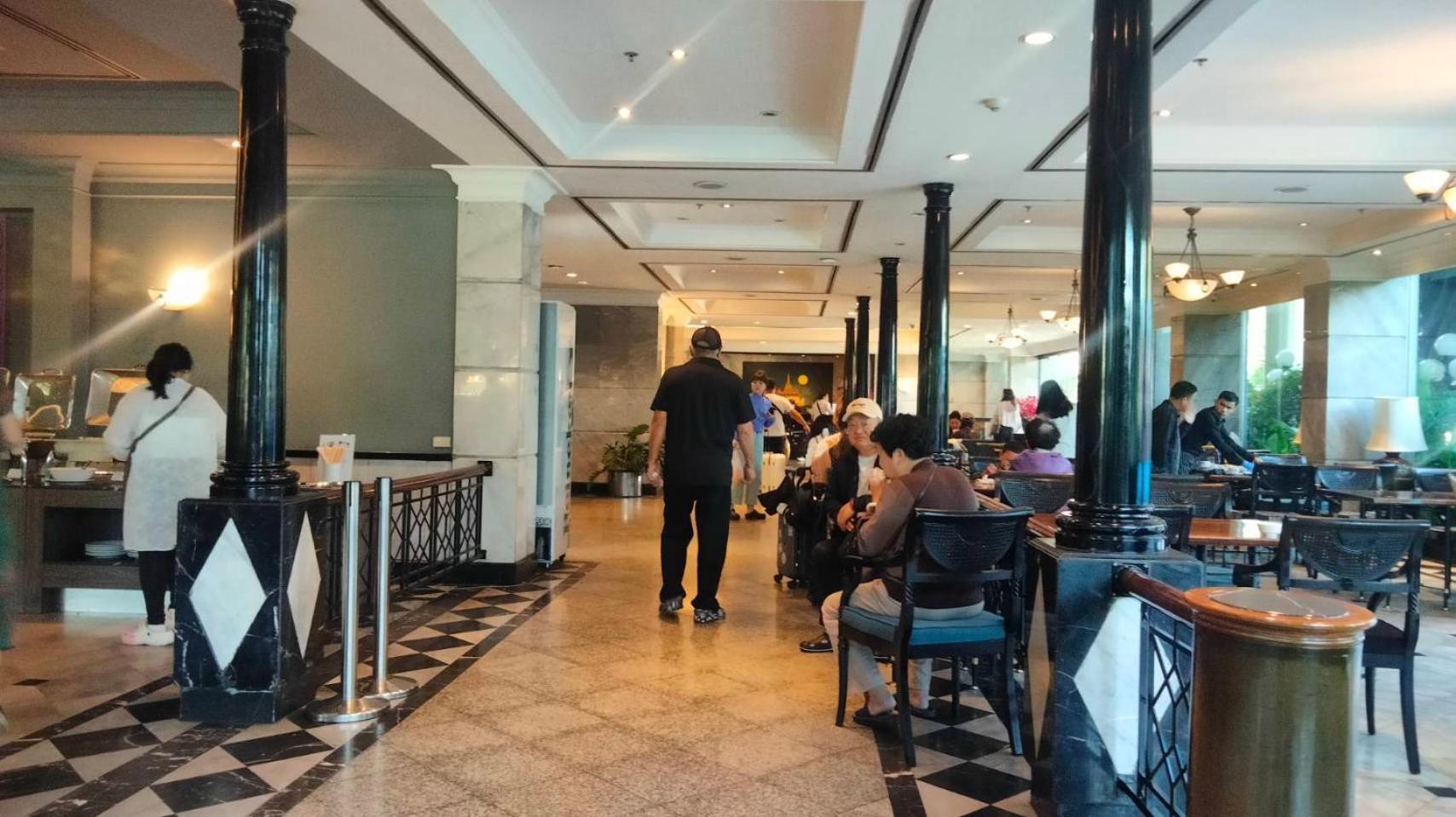 Отель Witz Bangkok Ramkhamhaeng Экстерьер фото